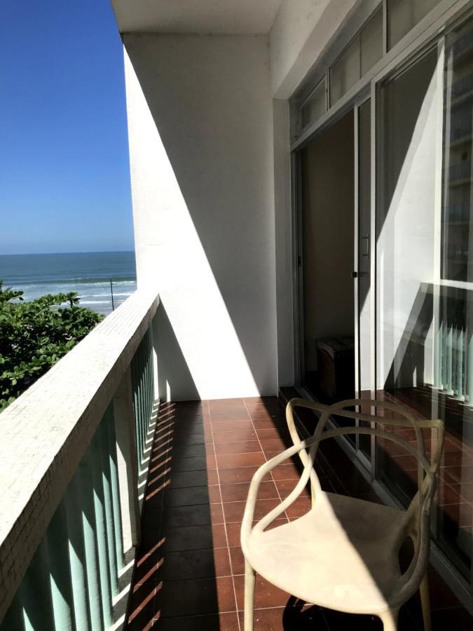 Pitangueiras, Frente Ao Mar Com Servico De Praia Apartment Guaruja Exterior photo